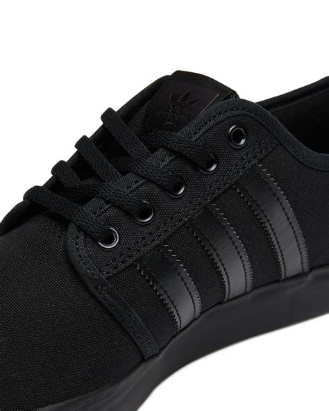 schwarze new adidas|adidas black sneakers.